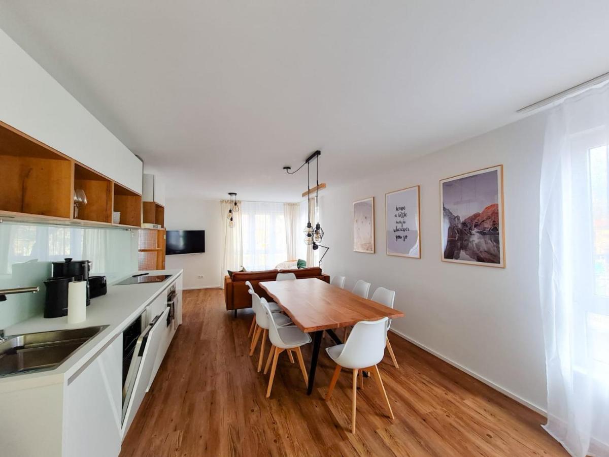 Ferienwohnung Maja-Katharina บาดซาโรว์ ภายนอก รูปภาพ